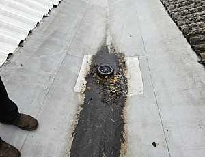 Oprava podhledu a střechy